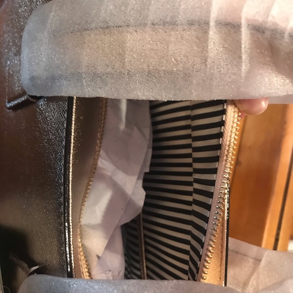 Kate Spade purse - Picture 7 of 7